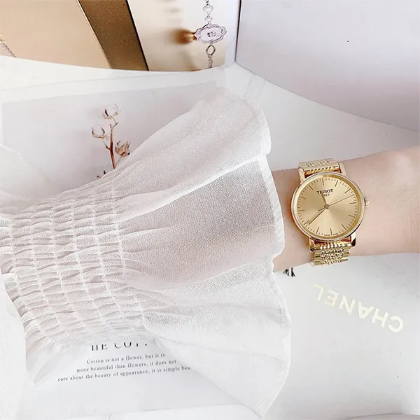 Đồng Hồ Nữ Tissot Everytime Quartz Tone Gold T109.210.33.021.00 Màu Vàng Gold