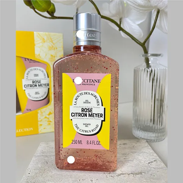 Gel Tắm Hương Hoa Hồng & Chanh L'Occitane Meyer Rose Citron Meyer Shower 250ml
