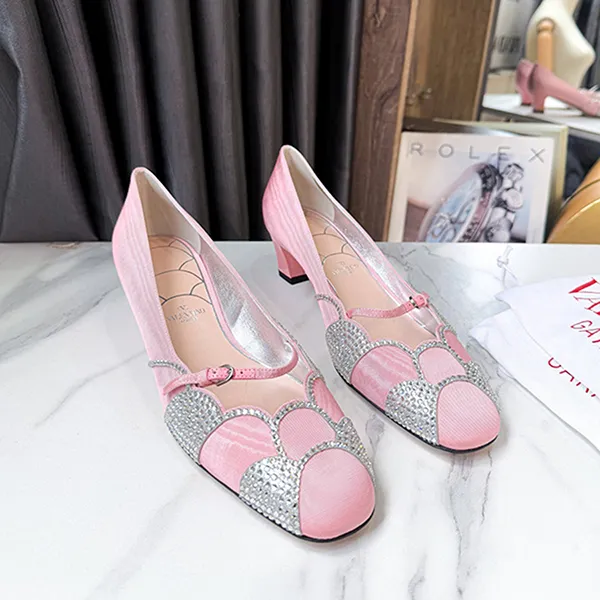 Giày Cao Gót Valentino Garavani Bowow 45 Crystal Embellished Metallic Suede Trimmed Moiré Pumps Màu Hồng Size 38 - Giày - Vua Hàng Hiệu