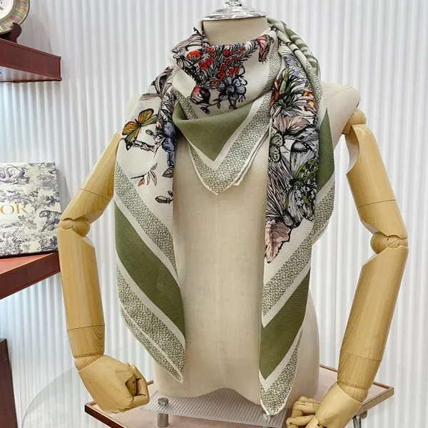 Khăn Dior Square Scarf 90 Spring Màu Xanh Lá - Thời trang - Vua Hàng Hiệu