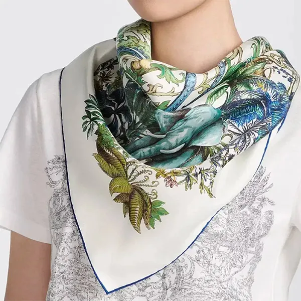 Khăn Nữ Dior Etolle 90 Square Scarf Phối Màu
