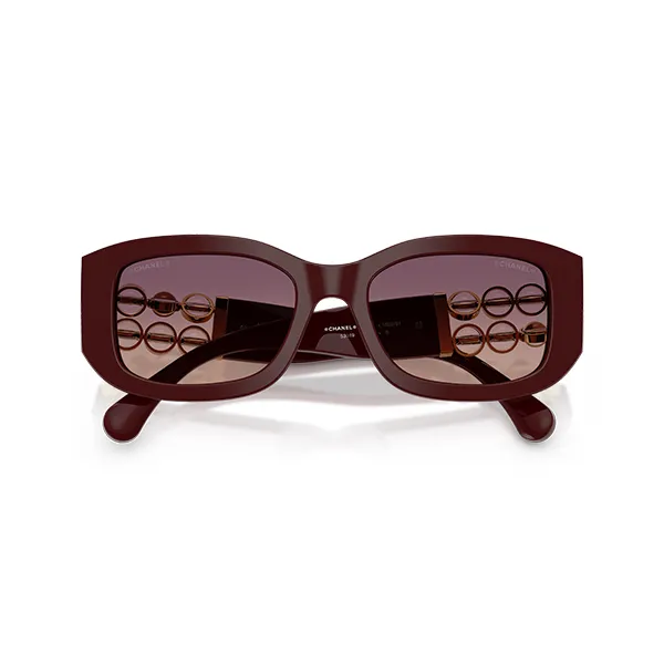 Kính Mát Nữ Chanel Burgundy Red Sunglasses 0CH5542 1802S1 Màu Đỏ Mận