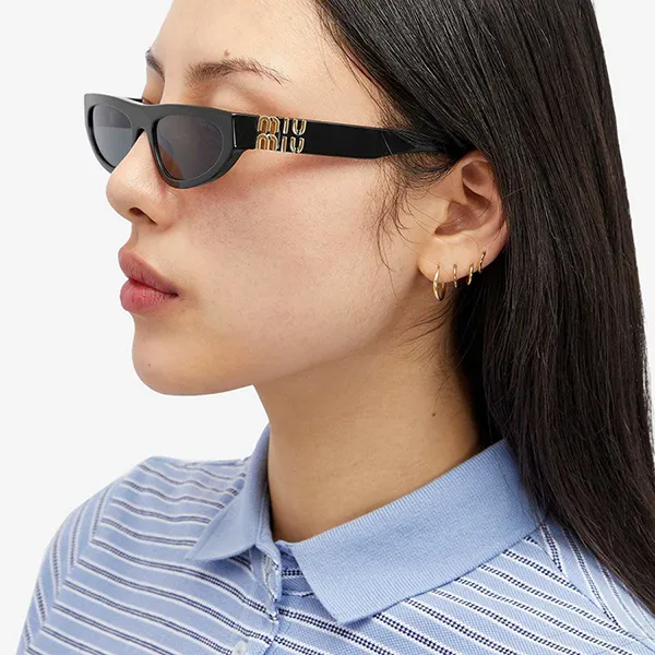 Kính Mát Nữ Miu Miu 07ZS 1AB5S0 Sunglasses Màu Xám Đen