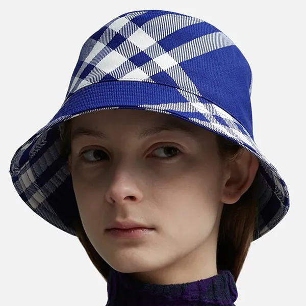 Mũ Nữ Burberry Check Bucket Hat Màu Xanh Trắng Size S