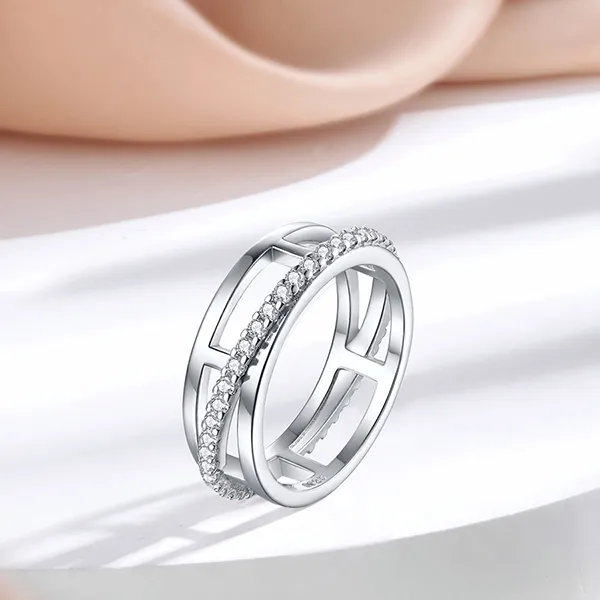 Nhẫn Nữ Kya Jewel Modern Sparkle SR133 Màu Bạc