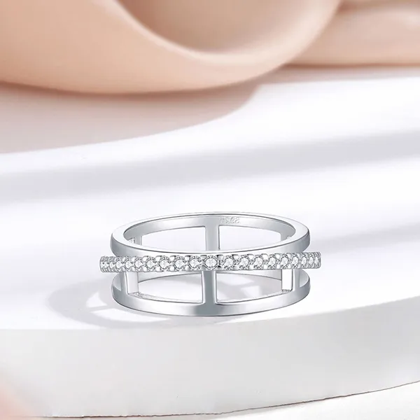 Nhẫn Nữ Kya Jewel Modern Sparkle SR133 Màu Bạc