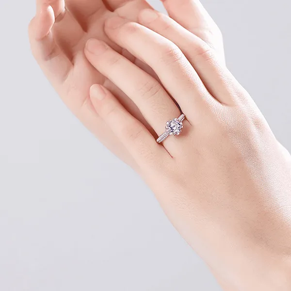 Nhẫn Nữ Kya Jewel Unfolding Petal KR1 Màu Bạc