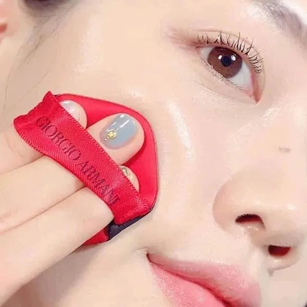 Phấn Nước Giorgio Armani My Armani To Go Essence-In-Foundation Cushion Plissé Case Tone 2 - Trang điểm - Vua Hàng Hiệu