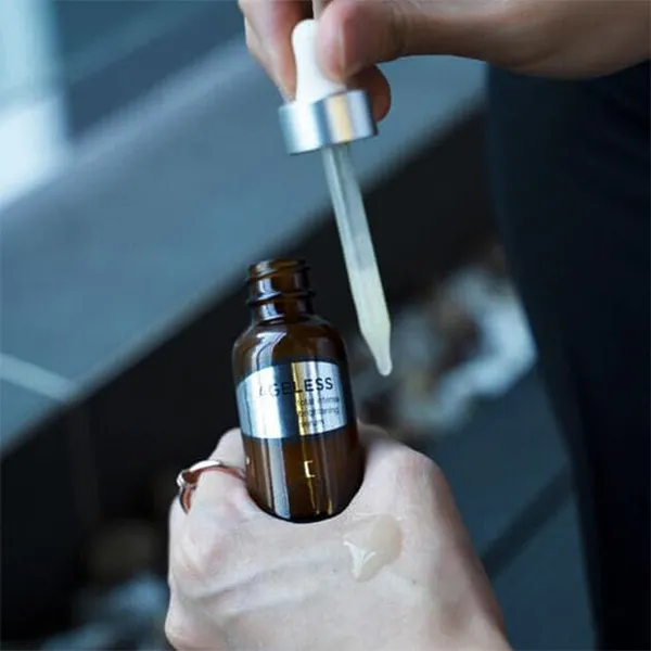 Serum Hỗ Trợ Dưỡng Trắng Ngăn Ngừa Lão Hóa Image Ageless Total Intense Brightening 29.6ml