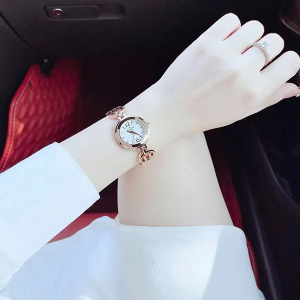 Set Đồng Hồ Và Vòng Đeo Tay Nữ Mathey-Tissot Fleury 1496 White Dial D2581PI Màu Vàng Hồng
