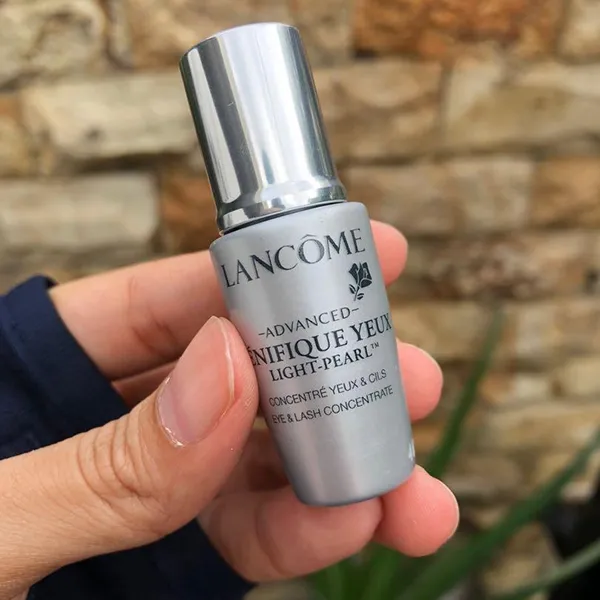 Set Dưỡng Da Và Mắt Lancome Serum Advanced Genifique 10ml + Yeux Light-Pearl Eye 5ml