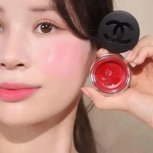Son Dưỡng Chanel N°1 De Lip And Cheek Balm 1 Red Camellia Màu Đỏ