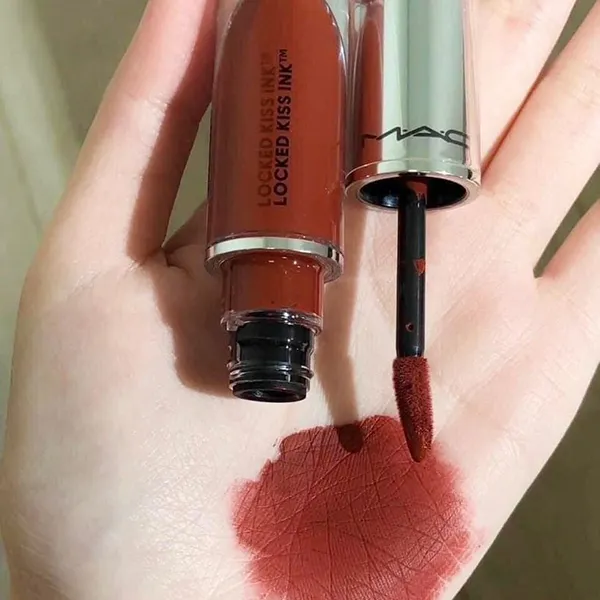 Son Kem MAC Locked Kiss 24HR Ink Lipcolour 69 Sophistry Màu Đỏ Nâu - Son Môi - Vua Hàng Hiệu