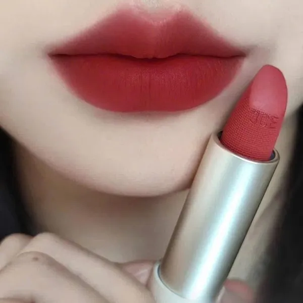 Son Lì 3CE Cashmere Hug Lipstick 08 Hush Red Màu Đỏ Thuần 3.5g - Son Môi - Vua Hàng Hiệu