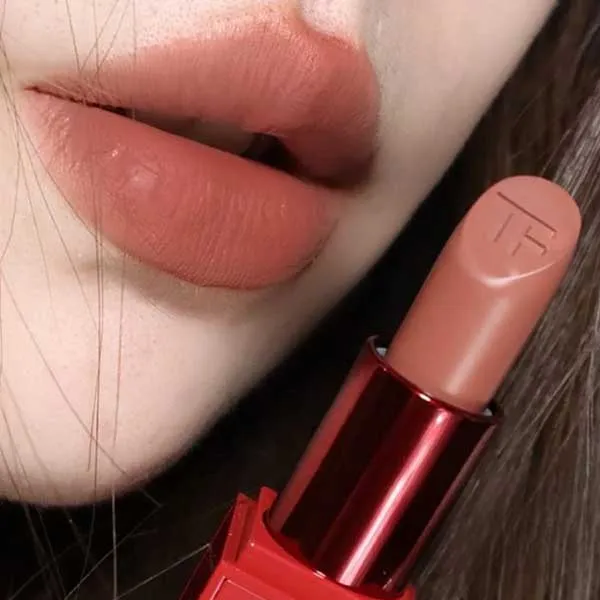 Son Lì Tom Ford TF Matte 100 Limited Màu Đỏ Đất