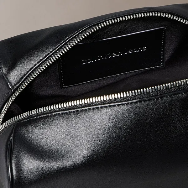 Túi Cầm Tay Nam Calvin Klein CK Bolso Mono Logo Dopp Kit Màu Đen - Túi xách - Vua Hàng Hiệu