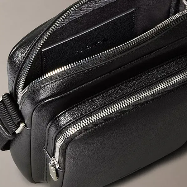 Túi Đeo Chéo Nam Calvin Klein Micro Pebble Reporter Bag Crossbody Màu Đen - Túi xách - Vua Hàng Hiệu
