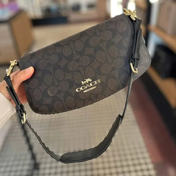 Túi Đeo Vai Nữ Coach Andrea Shoulder Bag In Signature Canvas CV973 Màu Nâu Đen
