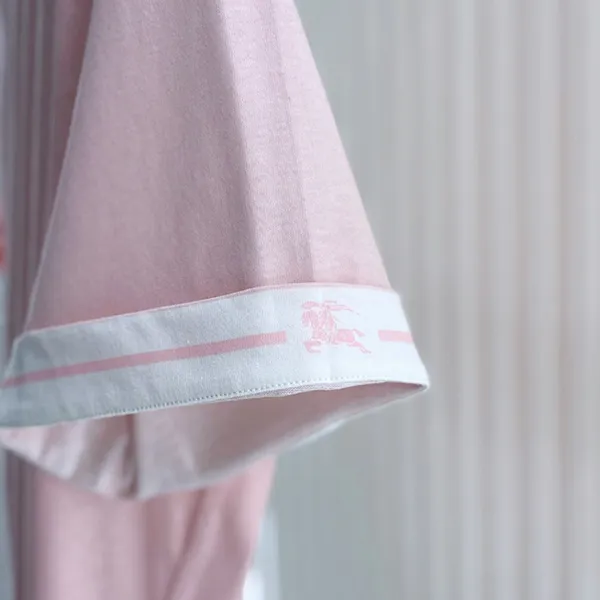 Áo Phông Nữ Burberry Pink Short Sleeves EKD Print Cotton Straight Hem 8083599 Tshirt Màu Hồng Size XS - Thời trang - Vua Hàng Hiệu
