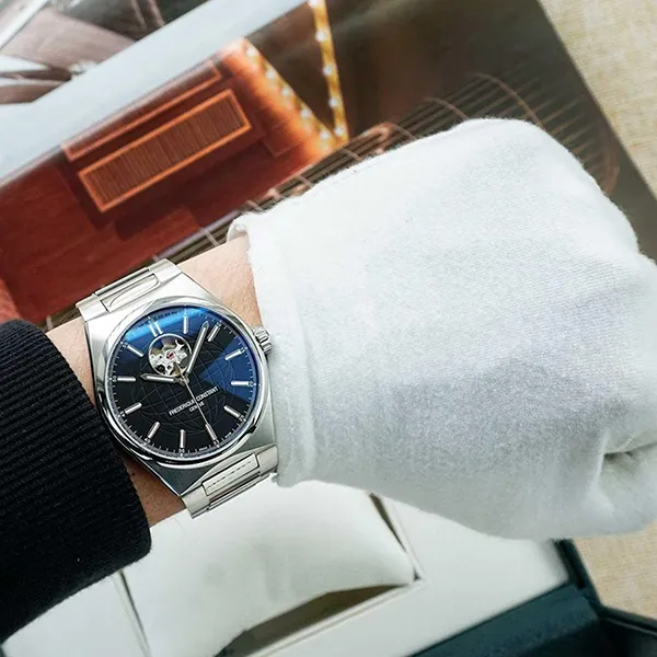 Đồng Hồ Nam Frederique Constant Heart Beat Highlife - FC-310B4NH6B (FC310B4NH6B) Màu Bạc Đen (Tặng Kèm Bộ Dây Hãng)