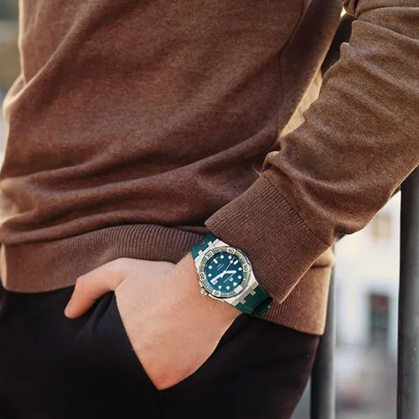 Đồng Hồ Nam Maurice Lacroix Aikon Automatic Venturer AI6057-SSL50-630-5 Màu Xanh Lá