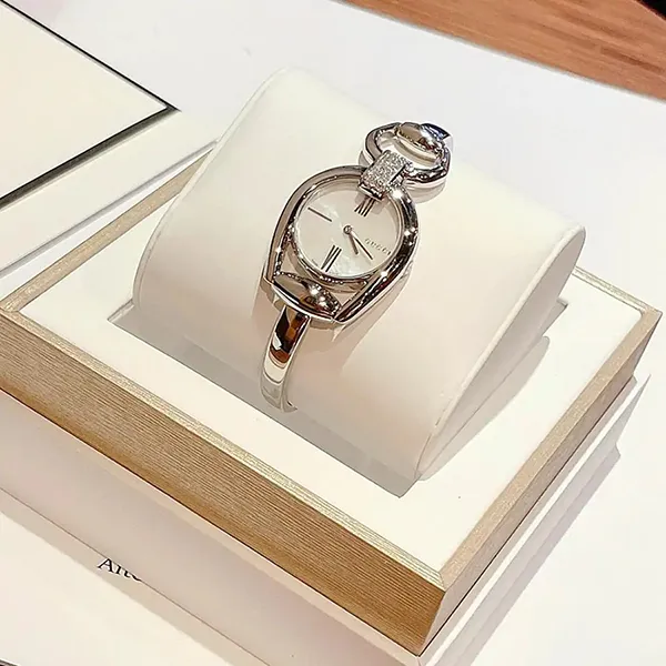 Đồng Hồ Nữ Gucci YA139504 Horsebit Collection Diamond Màu Bạc - Đồng hồ - Vua Hàng Hiệu