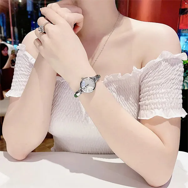 Đồng Hồ Nữ Kemil Swarovski Crystal Bangle Watch KM2401 Màu Xanh Bạc