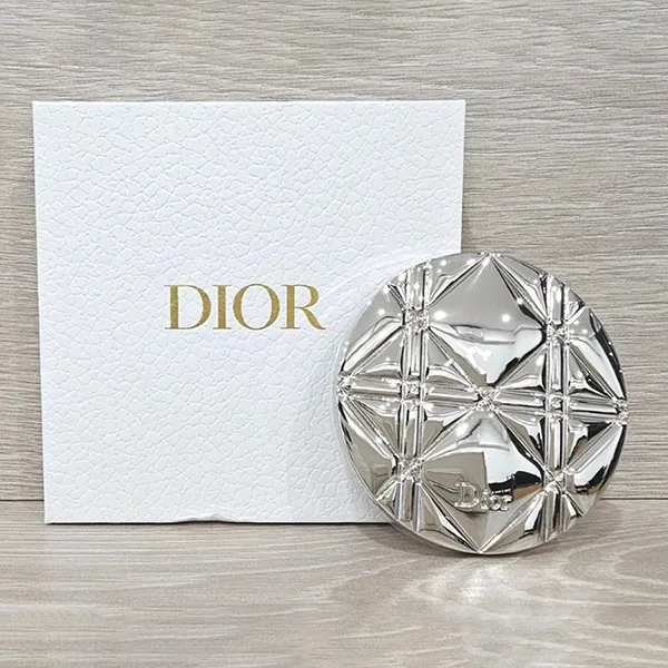 Gương Trang Điểm Nữ Christian Dior Beauty VIP GWP Gift Metalic Quilted Compact Mirror Màu Bạc - Trang điểm - Vua Hàng Hiệu
