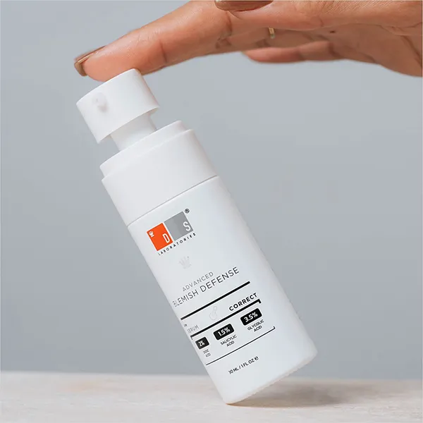 Serum Dành Cho Da Mụn Và Lão Hoá Ds Laboratories Advanced Blemish Defense 30ml