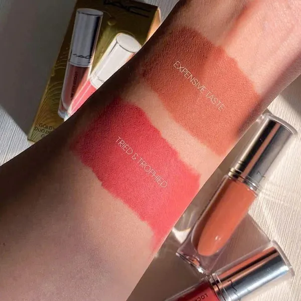 Set 2 Son Kem MAC Goldy Locked Kiss Ink Duo Tone (Expensive Taste Và Tried & Trophied) - Son Môi - Vua Hàng Hiệu