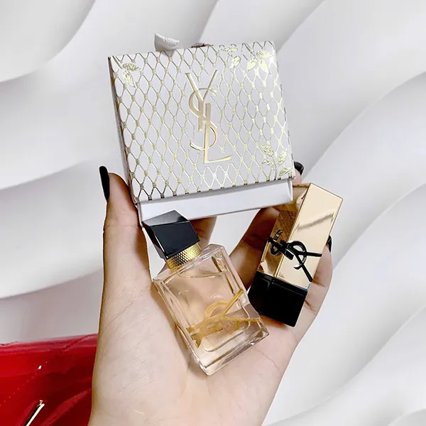 Set Nước Hoa Và Mỹ Phẩm Nữ YSL Yves Saint Laurent Limited 5 Món