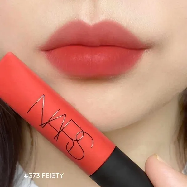 Son Kem Nars Air Matte Lip Color 373 Feisty Màu Cam Hồng Đào San Hô