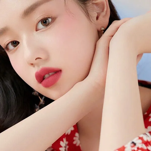 Son Kem Yves Saint Laurent YSL The Inks Blur 220 Strawberry Thrill Màu Hồng Dâu - Son Môi - Vua Hàng Hiệu