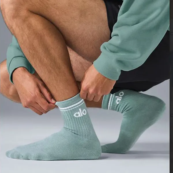 Tất Unisex Alo Yoga Half-Crew Throwback Sock Botanical Green Màu Xanh Lá Freesize - Thời trang - Vua Hàng Hiệu