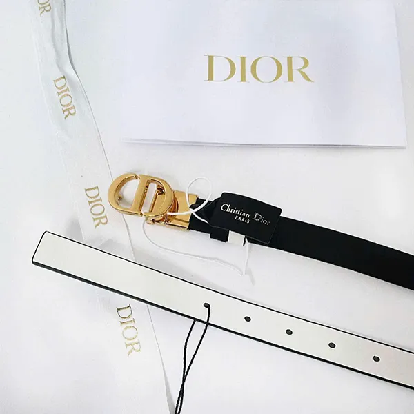 Thắt Lưng Nữ Dior 30 Montaigne Reversible Belt B0446UWGA_M911 138229243 Màu Đen Size 75 (Bản 2cm) - Thắt lưng - Vua Hàng Hiệu