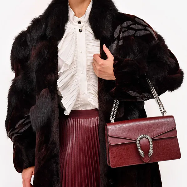 Túi Đeo Chéo Nữ Gucci Burgundy Leather Small Dionysus Shoulder Bag Màu Đỏ Đô - Túi xách - Vua Hàng Hiệu