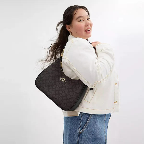 Túi Đeo Vai Nữ Coach Teri Hobo In Signature Canvas Bag CV940 Màu Nâu Đen