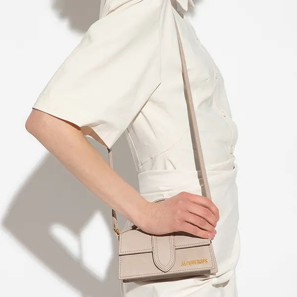 Túi Xách Tay Jacquemus Les Classiques Mini Flap Bag 213BA006-3066-180 Màu Be Đậm - Túi xách - Vua Hàng Hiệu