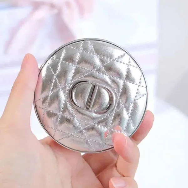 Vỏ Hộp Phấn Nước Dior Forever Cushion Case Compact For Foundation Refill Silver Cannage Màu Bạc - Trang điểm - Vua Hàng Hiệu