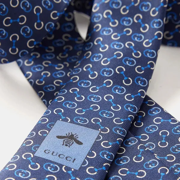 Cà Vạt Nam Gucci Cravate Horsebit-Print Silk-Twill Tie Màu Xanh Navy