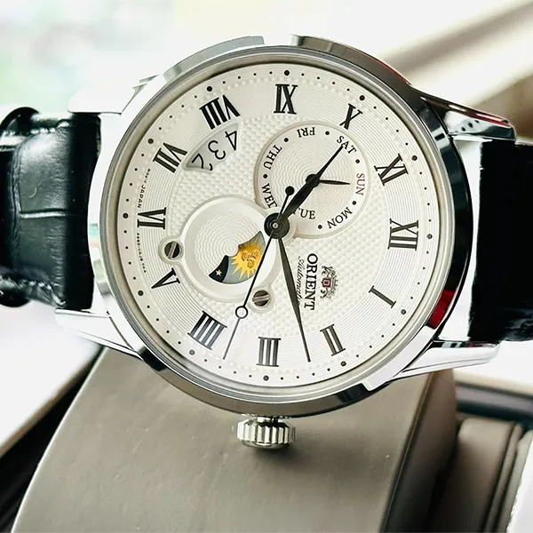 Đồng Hồ Nam Orient Sun And Moon Gen 3 RN-AK0005S Màu Trắng Đen