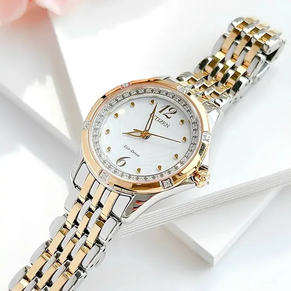 Đồng Hồ Nữ Citizen Versaille Signature EM037450A Màu Demi (Vàng – Bạc)
