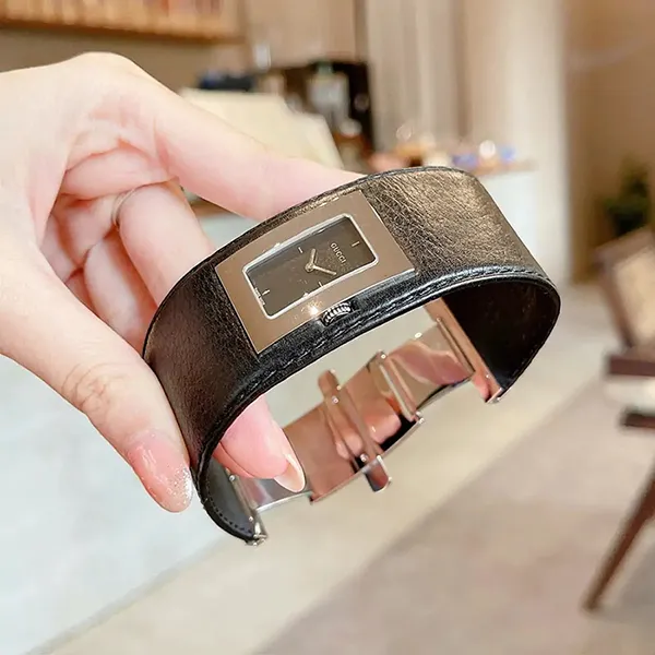 Đồng Hồ Nữ Gucci YA078506 Watch Màu Đen