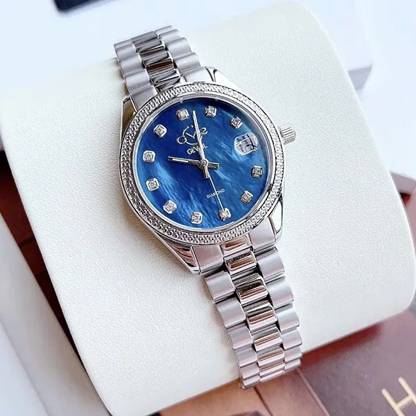 Đồng Hồ Nữ GV2 By Gevril 12429B Turin Swiss Diamond Watch Màu Bạc Xanh