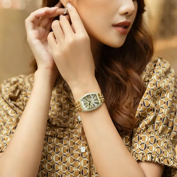 Đồng Hồ Nữ Kemil Lily KM2205-VV-V Gold Tone Màu Vàng Gold