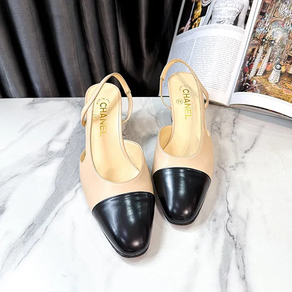 Giày Cao Gót Nữ Chanel Leather CC Slingback Sandals Black/ Beige Màu Be Đen Size 37.5