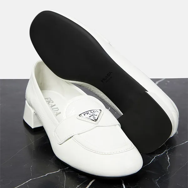 Giày Cao Gót Nữ Prada Logo Leather Loafer Pumps Elegant Màu Trắng Size 37.5