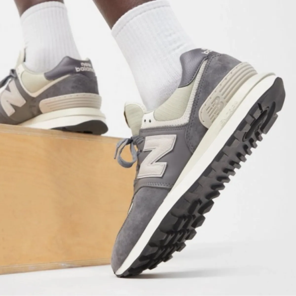 Giày Nam Cao Cấp New Balance 574