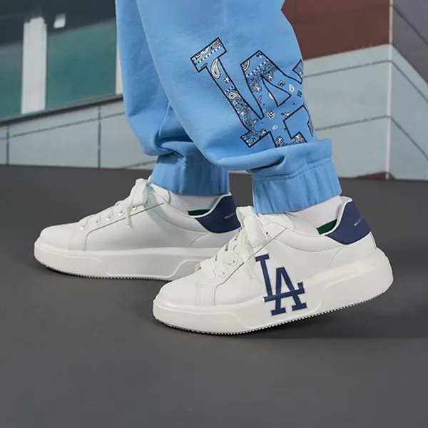 Giày Thể Thao MLB Chunky Classic A LA Dodgers 3ASXXA12N-07BLD Màu Trắng Size 36.5