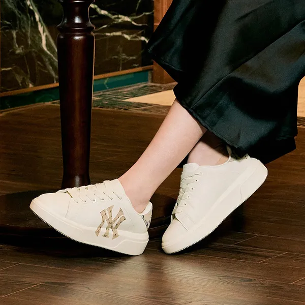 Giày Thể Thao MLB Chunky Classic Heel Dia Monogram NY Yankees 3ASXAM82N-50BGS Màu Trắng Size 36.5